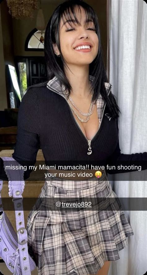 Bella Thornes Snapchat | Scrolller