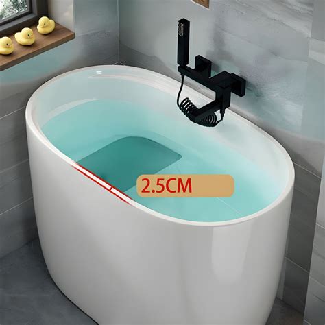 Modern Freestanding Oval White Acrylic Soaking Bathtub for Small Spaces ...
