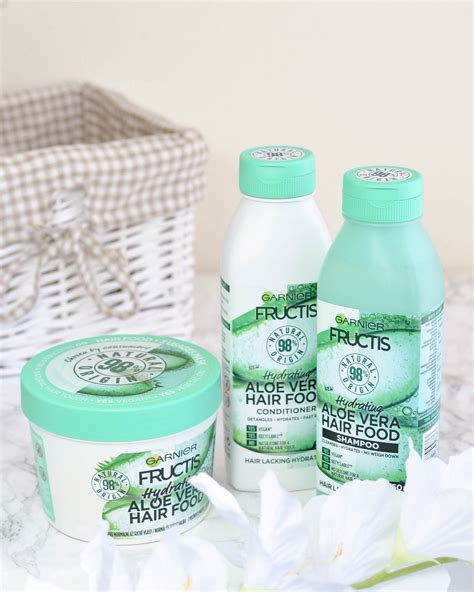 Garnier Fructis Hydrating Aloe Vera Hair Food Mask, Shampoo and ...