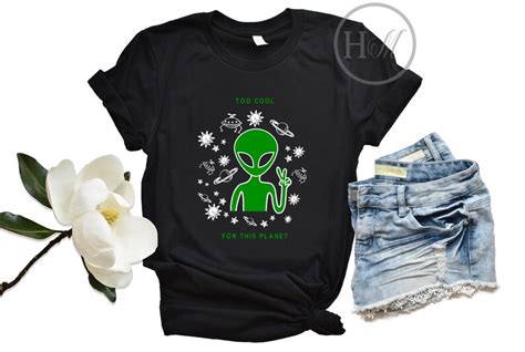 Alien Clothes 的图像结果