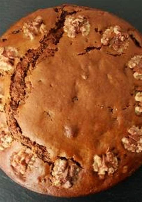 Walnut Cake Recipe by Meghna Poddar - Cookpad