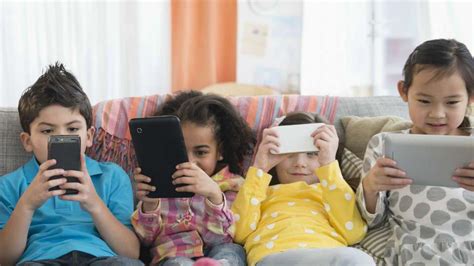 Cara Mengatasi Pengaruh Internet Bagi Anak Anak