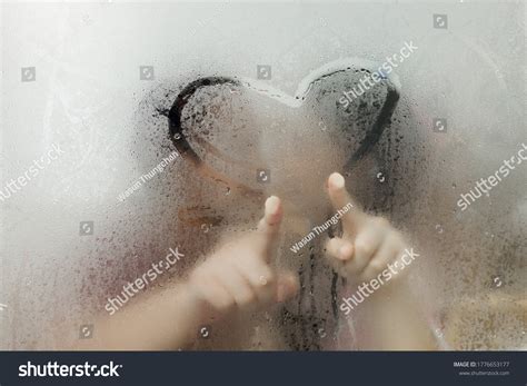 Romantic Steam Shower 的图像结果