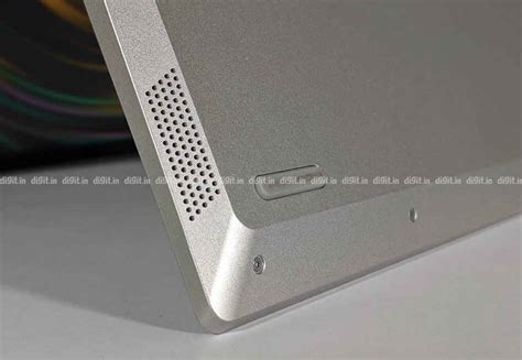 Lenovo IdeaPad C340 Review : An affordable convertible with discrete ...