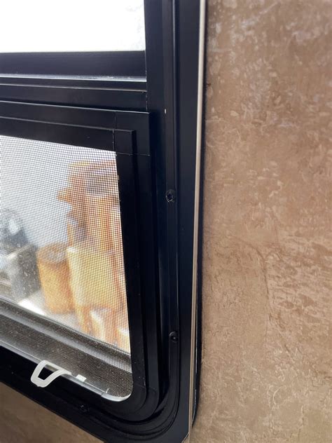 RV Window Repair 的图像结果