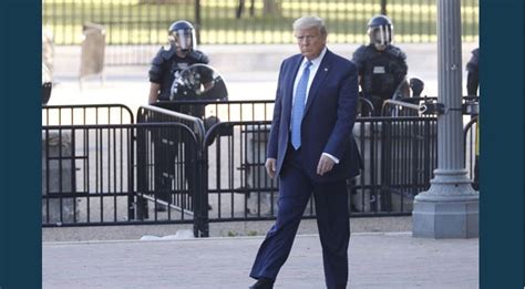 Protesters Heat Ray 的图像结果