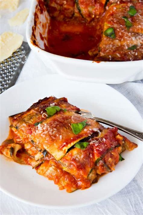 Skinny Vegetable Lasagna with Tomato And Basil Pesto Sauce  
