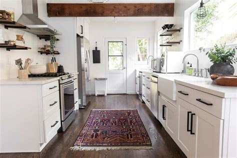 Galley Kitchen Layouts: Maximizing Space In A Small Kitchen - Kitchen Ideas