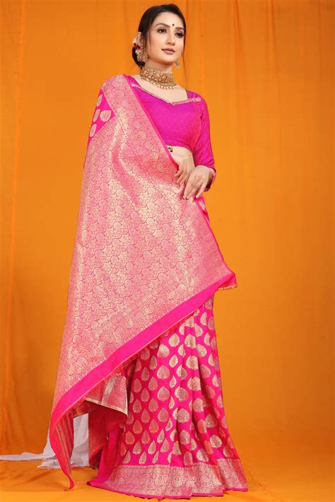 Invaluable Dark Pink Banarasi Silk Saree With Divine Blouse Piece ...