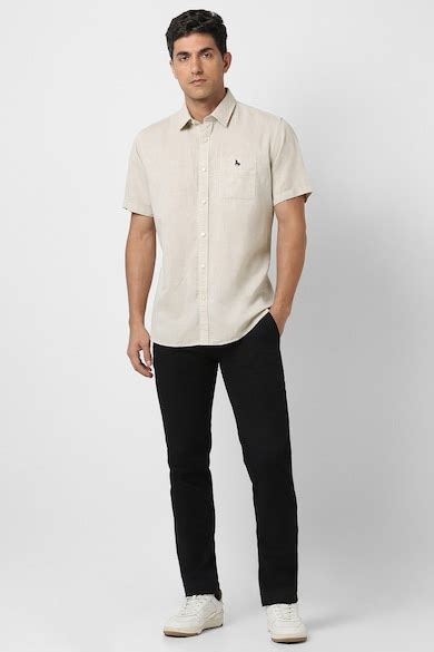 Buy Men Beige Slim Fit Textured Half Sleeves Casual Shirt Online ...