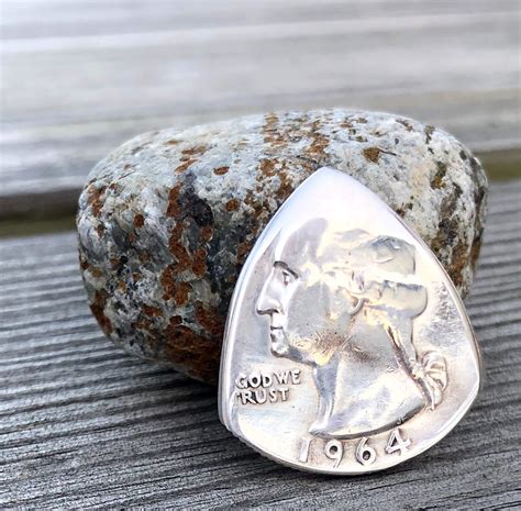 1964 US Washington Quarter 90% Silver Coin Guitar Pick