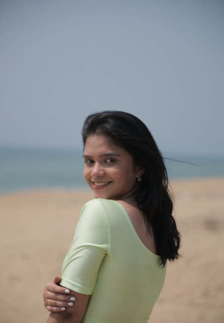 Pista Green Boat Neck Blouse – The Maternity Store by Preethiwear