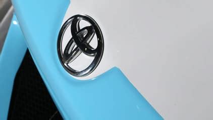 Toyota reveals GT86 GT4 racer | Top Gear