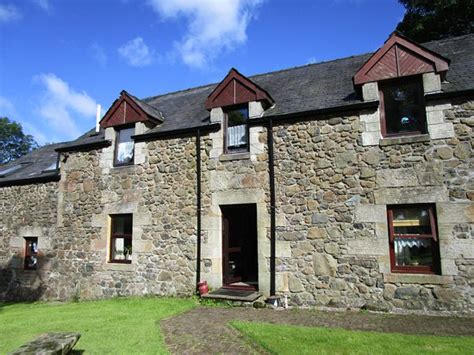DRUM FARM (Falkirk) - Ranch Reviews, Photos, Rate Comparison - Tripadvisor