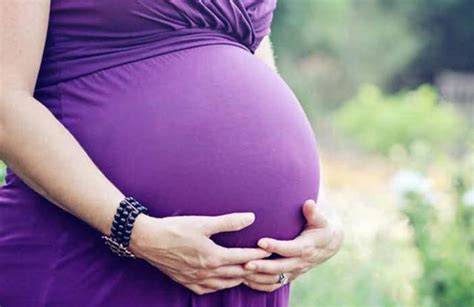 孕婦臨產前都有哪些徵兆？這五個徵兆表示孕媽快要生了 - 每日頭條