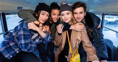 The Society Netflix Cast 的图像结果