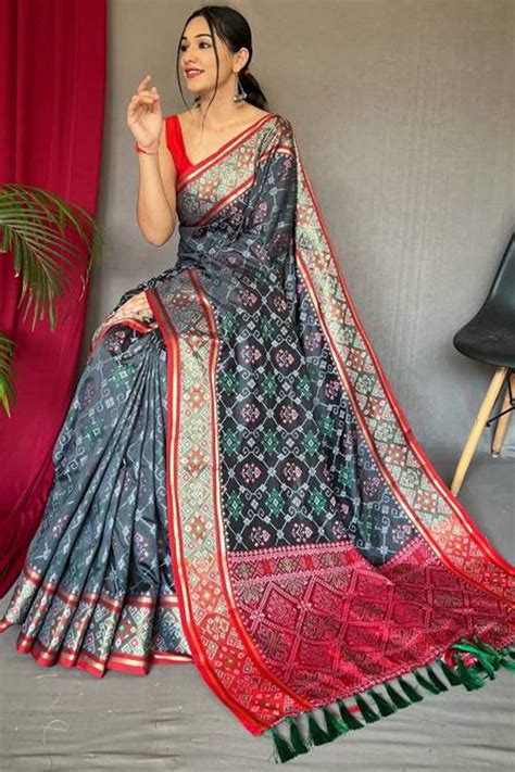 Piquant Grey Patola Silk Saree with Sempiternal Blouse Piece ...