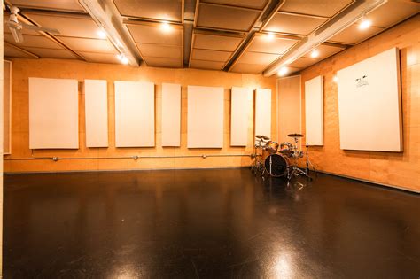 Stage Studio 1 – SMASH STUDIOS