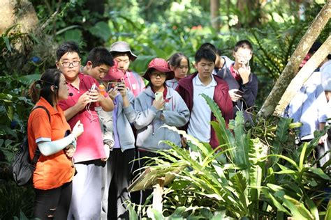 版纳植物园“走进神奇热带雨林 体验生态西双版纳”科普展走进厦门----中国科学院