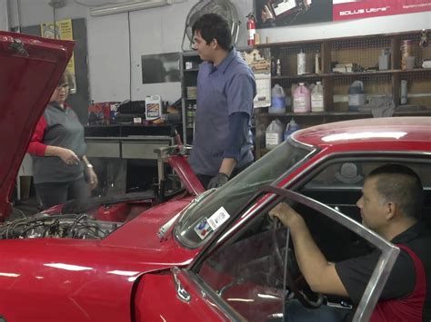 Prime Video: Dallas Car Sharks - Season 3