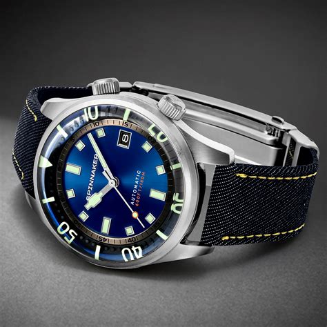 SPINNAKER×Safari Lounge | NEWS＆TOPICS | SPINNAKER | スピ二カー 時計公式サイト