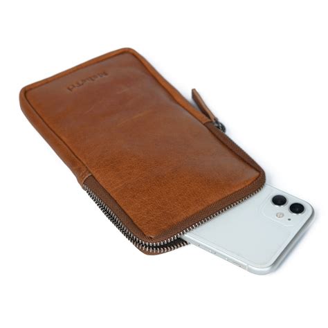 MaheTri- Leather Bags & Goods Accessories | Genuine & Finest Leather