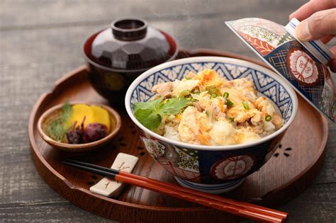 What is Donburi: Everything You Need to Know About Japanese Rice Bowl ...