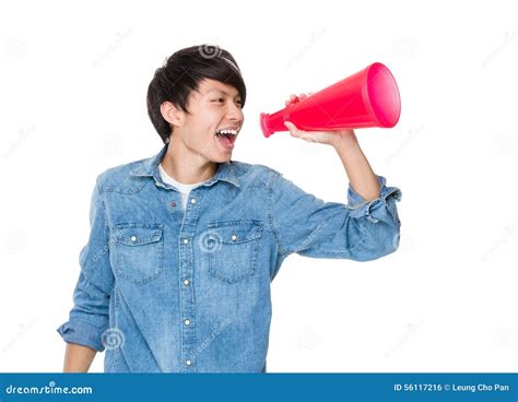 Local Man Yell's 的图像结果