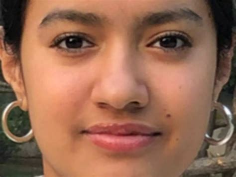 17-Year-Old Indian-Origin Girl Made TikTok Clone ‘Theek Thaak’ With ...