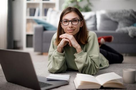 How to Study Using Laptop 的图像结果