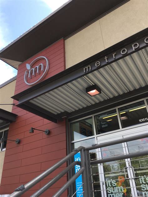 METROPOLITAN MARKET KIRKLAND - Kirkland WA - Hours, Directions, Reviews ...