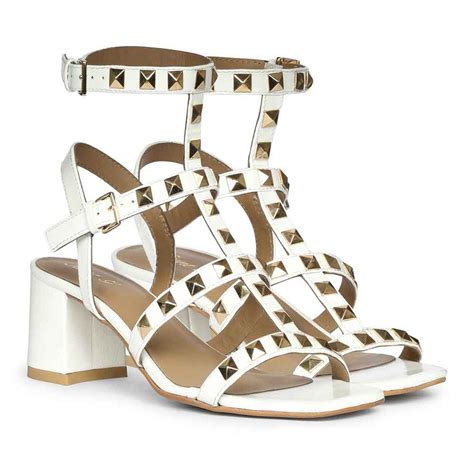 Buy Stylish Block Heels for Women online | SaintG – SaintG India