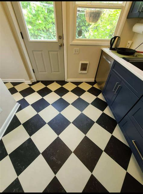 Marmoleum Flooring in Portland, Oregon