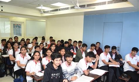 Best IIT-JEE and NEET classes in Pimpri Chinchwad (PCMC) and Pune