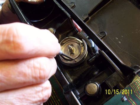 Singer Sewing Machine Needle Threader Repair 的图像结果