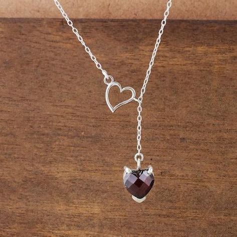 Sneh Necklace With Red Garnet Heart - Nirwaana