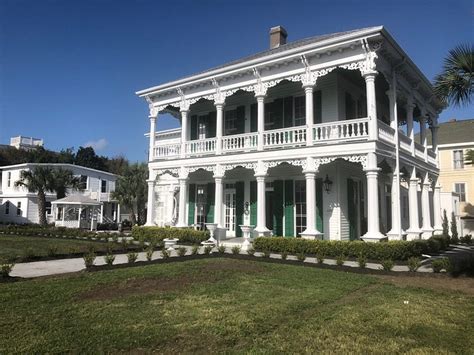 THE GEORGE MANOR (Galveston) - Guesthouse Reviews, Photos, Rate ...