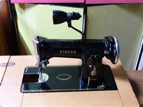 Image result for Machine Singer Ancienne Prix