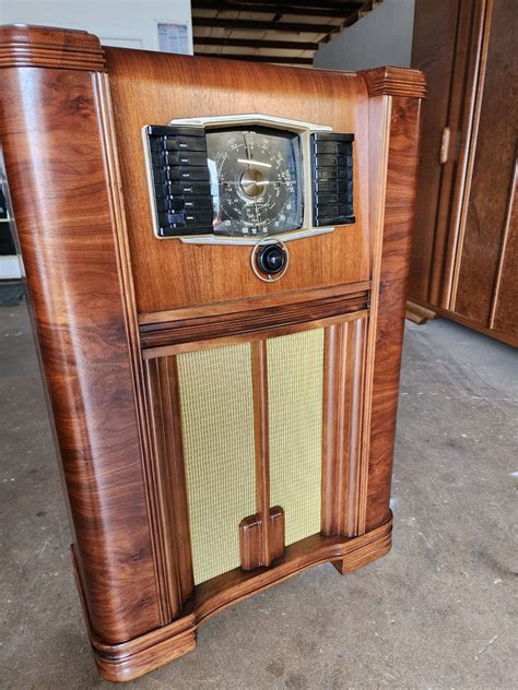 Antique Console Radio