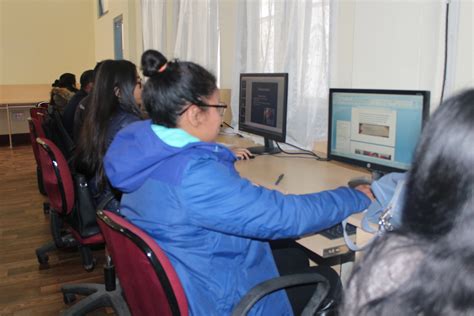 A Computer Laboratory 的图像结果