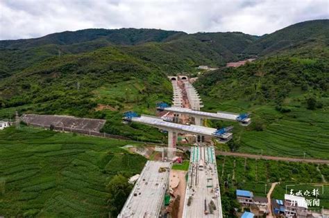国道109新线安家庄特大桥建设有序推进_腾讯新闻