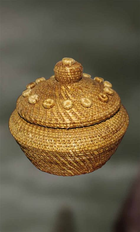 Golden Grass Craftwork tagged "Golden Grass Craft" - Artisans Crest