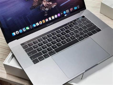 MacBook Pro(15",2018) 港版 Intel Core i7 16G 256G - 二手MacBook Pro(15寸,2018) - 爱否商城(www.aifou.cn)