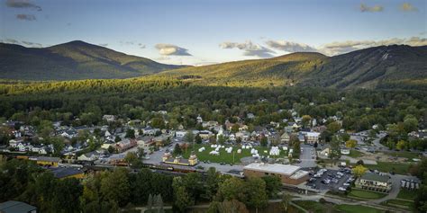 Outlets and Local Shopping - North Conway NH area seasonal Information ...