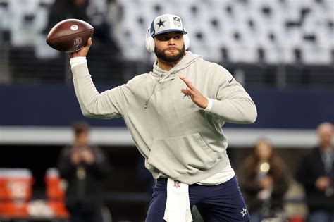 NFL Insider has Dak Prescott joining Cowboys rivals in 2025 as ...
