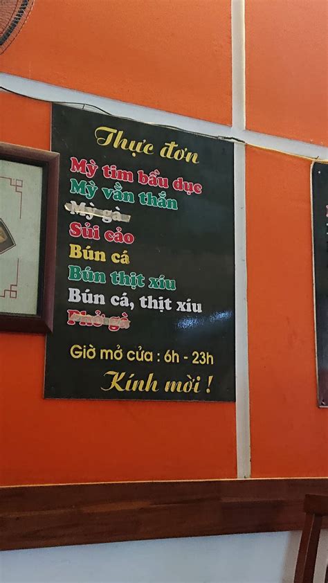 Menu at Nhà Hàng Tân Tân restaurant, Hanoi, 69 P. Nguyên Hồng