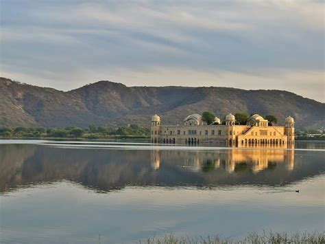 Rajasthan tour with all family members | Jaipur Trip Package for 1 ...