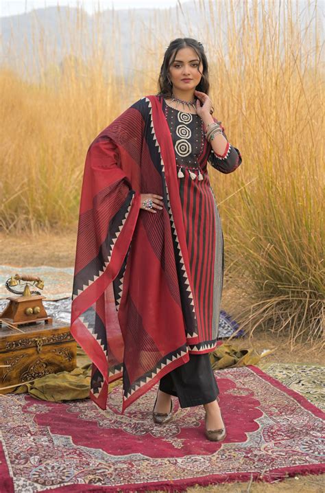 Stylum Women's Maroon Striped Printed Cotton Straight Kurta Pant Dupat ...