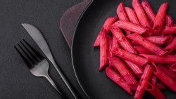 OMILJENI KOLAČIĆI STARE JUGOSLAVIJE: Domaćice su se takmičile čiji će ...