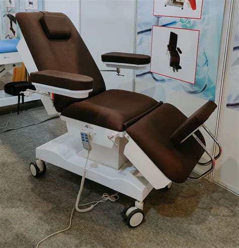 Derma Chair - Derma Chair Motorised Manufacturer from Kundli